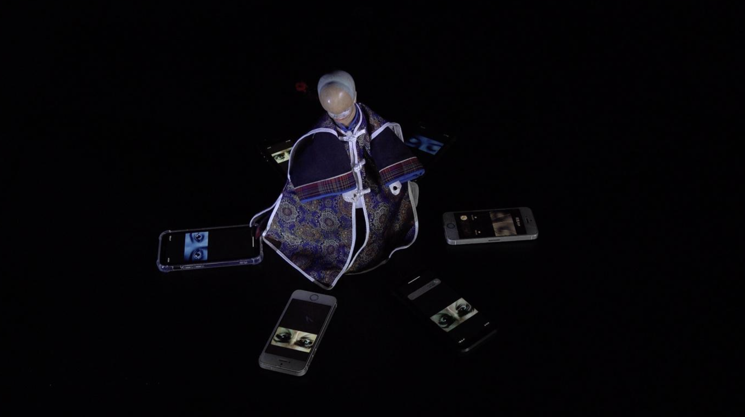 eteam with Li Yi-Hsien, The Rrringing, 2025 (performance still)